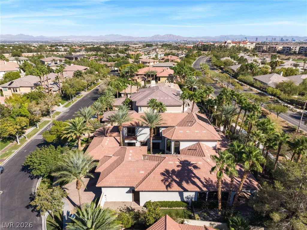 9325 Canyon Classic, Las Vegas, NV 89144