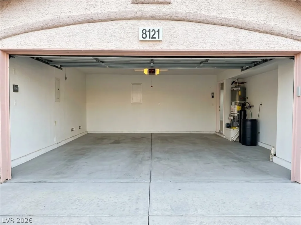 8121 Chambersberg, Las Vegas, NV 89147