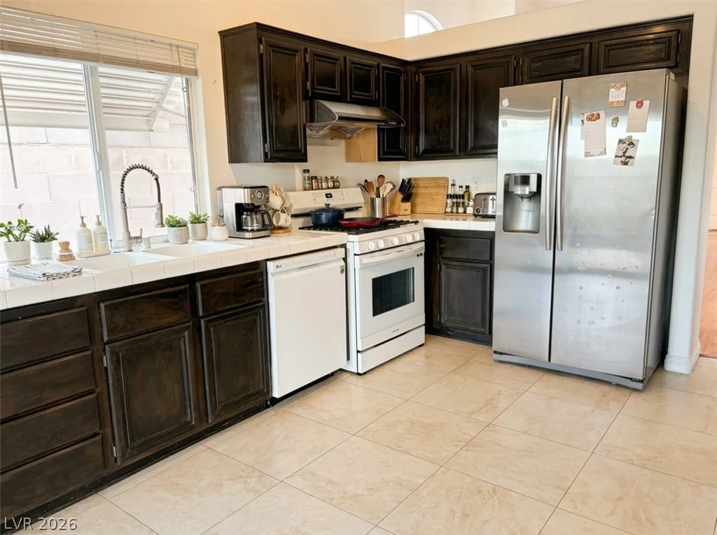 8121 Chambersberg, Las Vegas, NV 89147