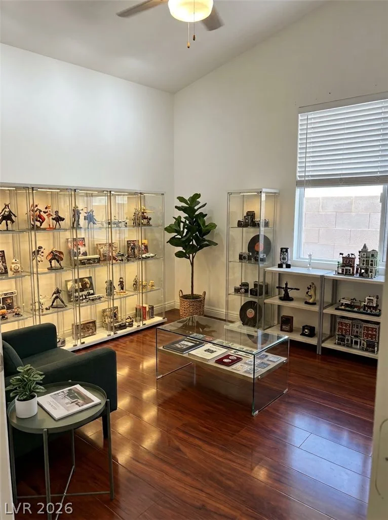 8121 Chambersberg, Las Vegas, NV 89147