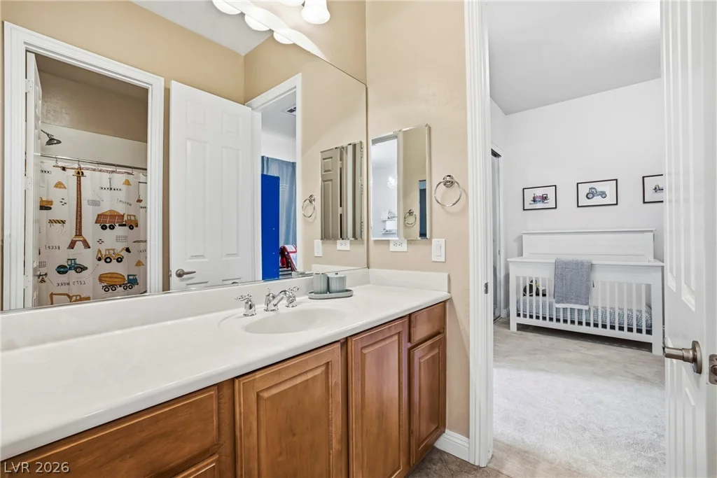 8745 Killians Greens, Las Vegas, NV 89131