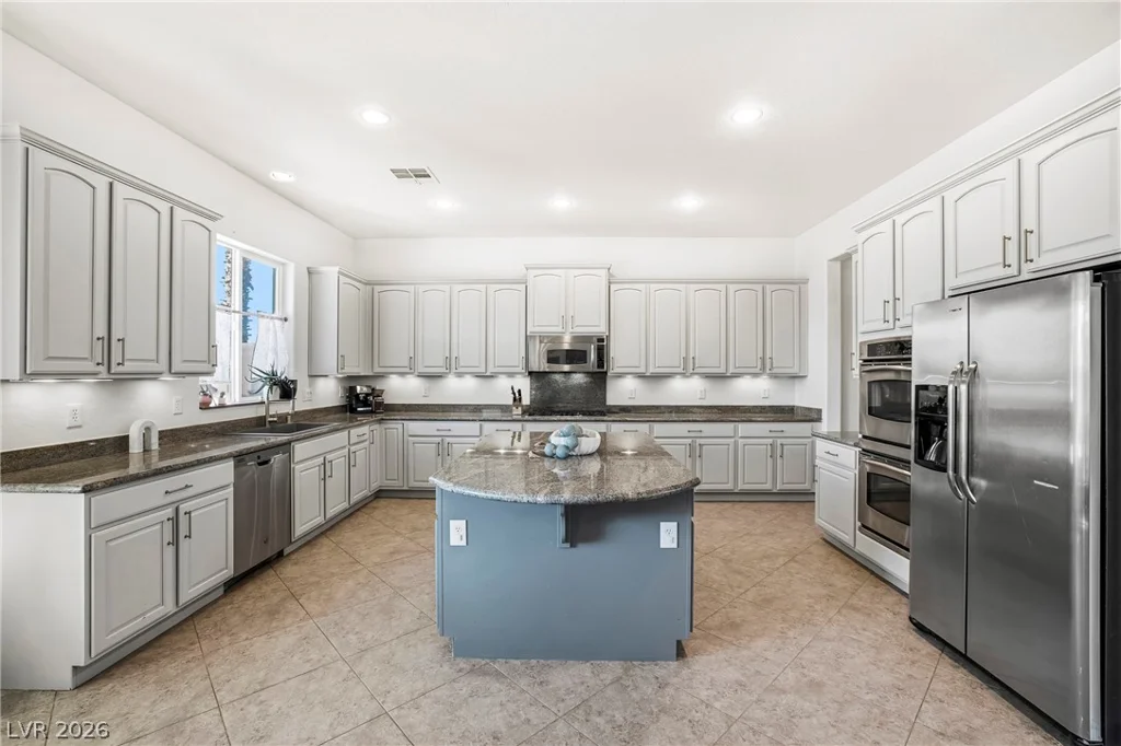 8745 Killians Greens, Las Vegas, NV 89131