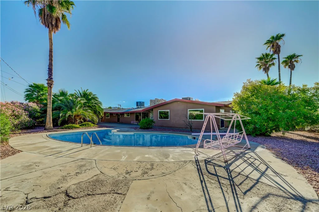 838 Fairview, Henderson, NV 89015