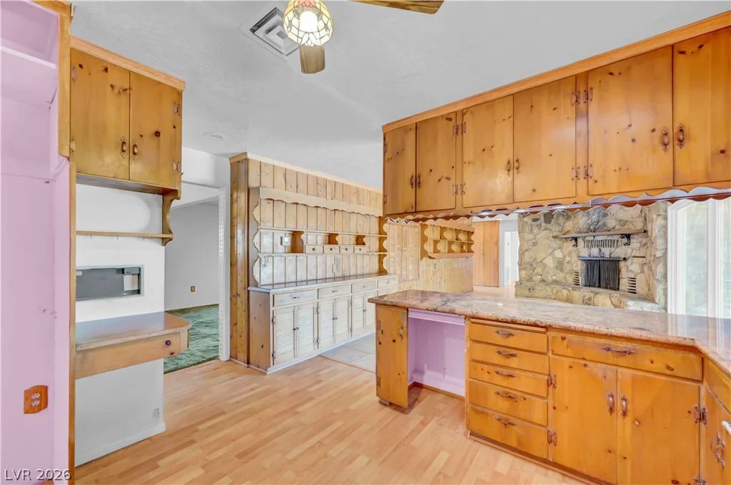 838 Fairview, Henderson, NV 89015