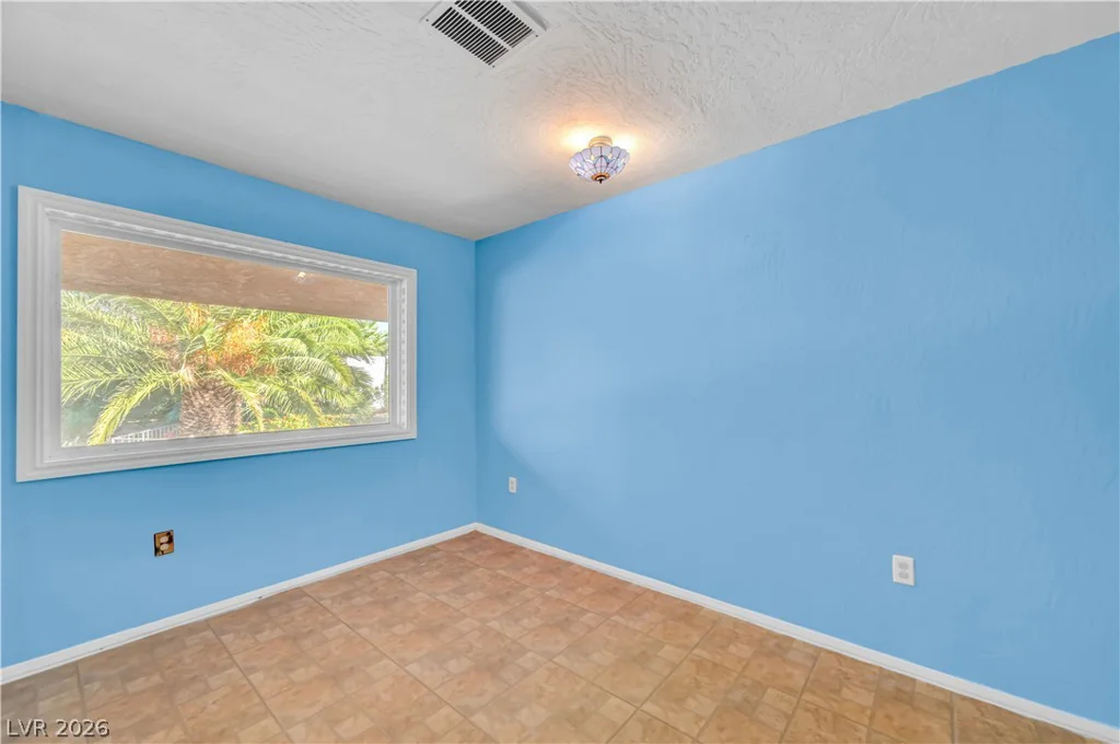 838 Fairview, Henderson, NV 89015