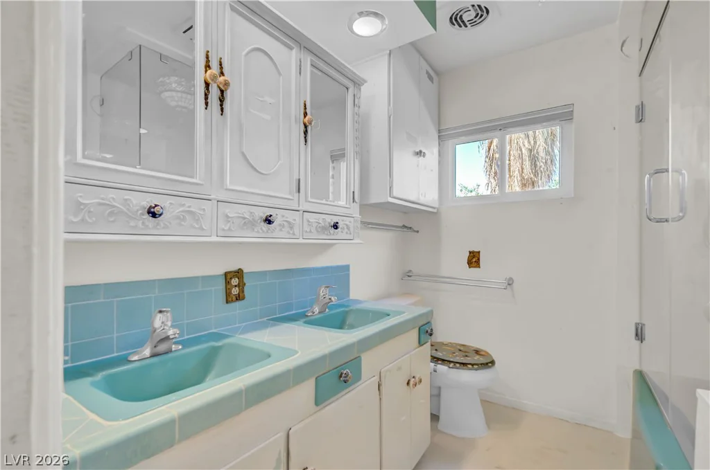 838 Fairview, Henderson, NV 89015