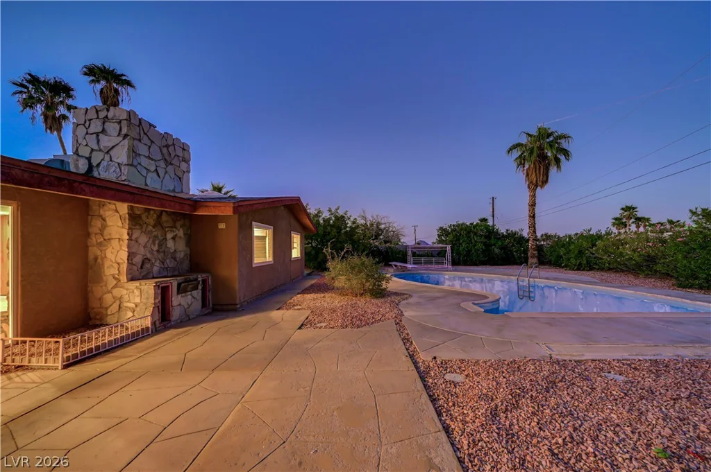 838 Fairview, Henderson, NV 89015