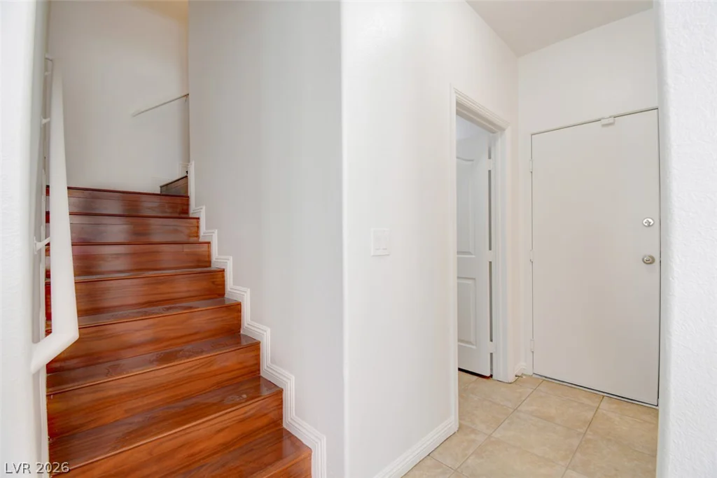 8758 Tom Noon, Las Vegas, NV 89178