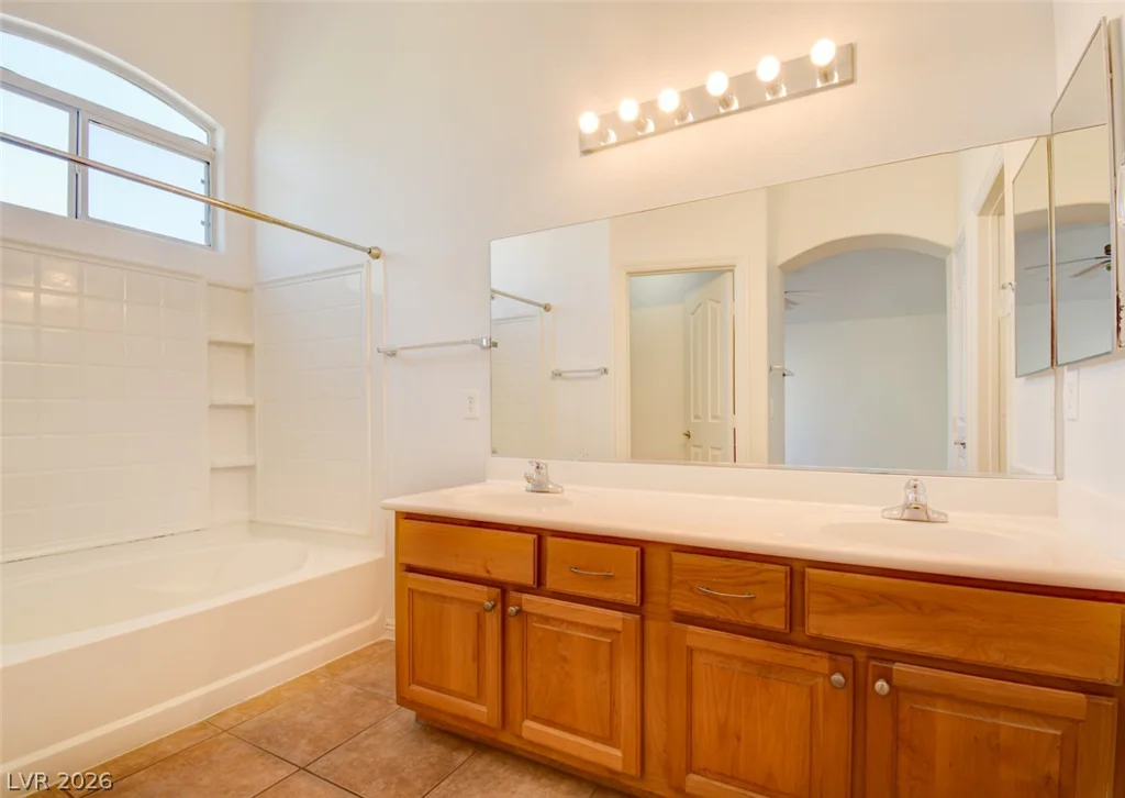 8758 Tom Noon, Las Vegas, NV 89178