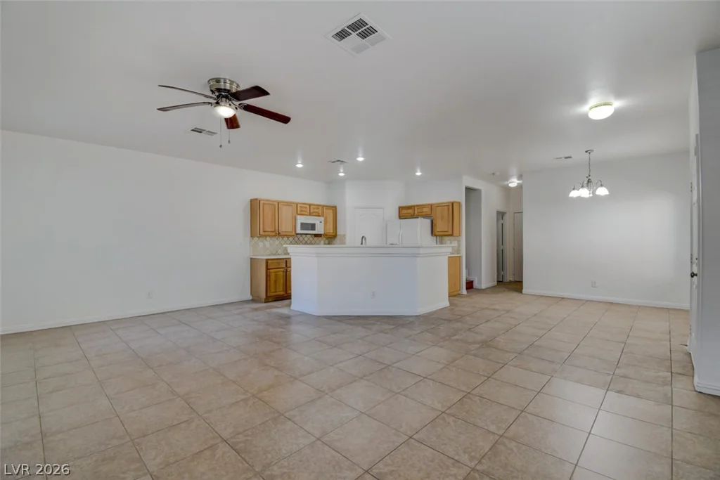 8758 Tom Noon, Las Vegas, NV 89178