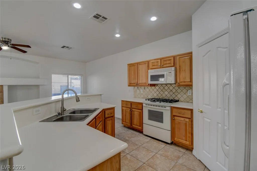 8758 Tom Noon, Las Vegas, NV 89178