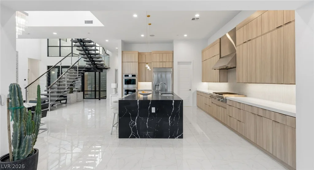 10752 Patina Hills, Las Vegas, NV 89135
