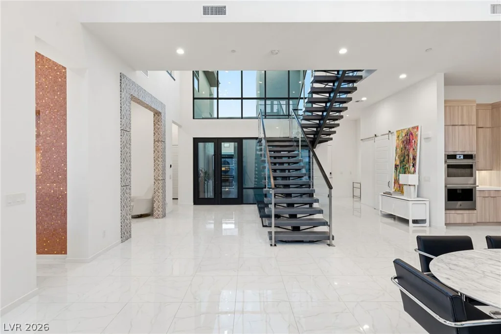 10752 Patina Hills, Las Vegas, NV 89135