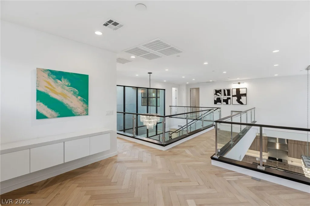 10752 Patina Hills, Las Vegas, NV 89135