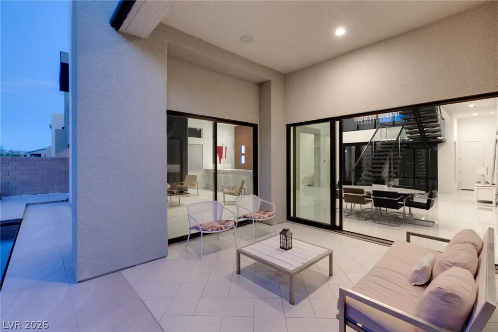 10752 Patina Hills, Las Vegas, NV 89135