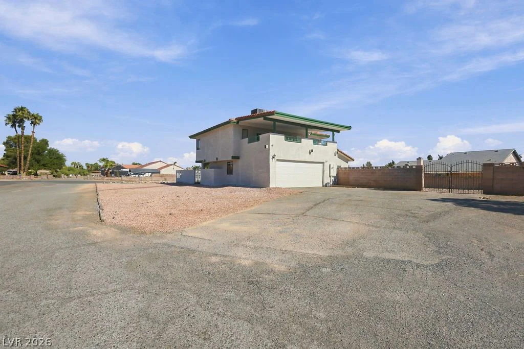 3731 Moberly, Las Vegas, NV 89139