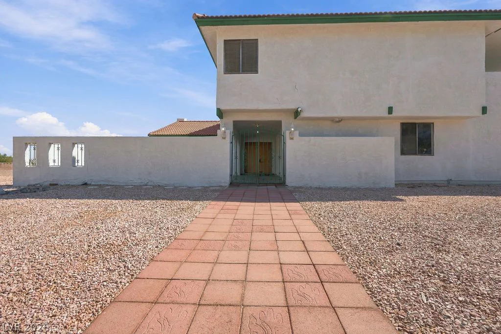 3731 Moberly, Las Vegas, NV 89139