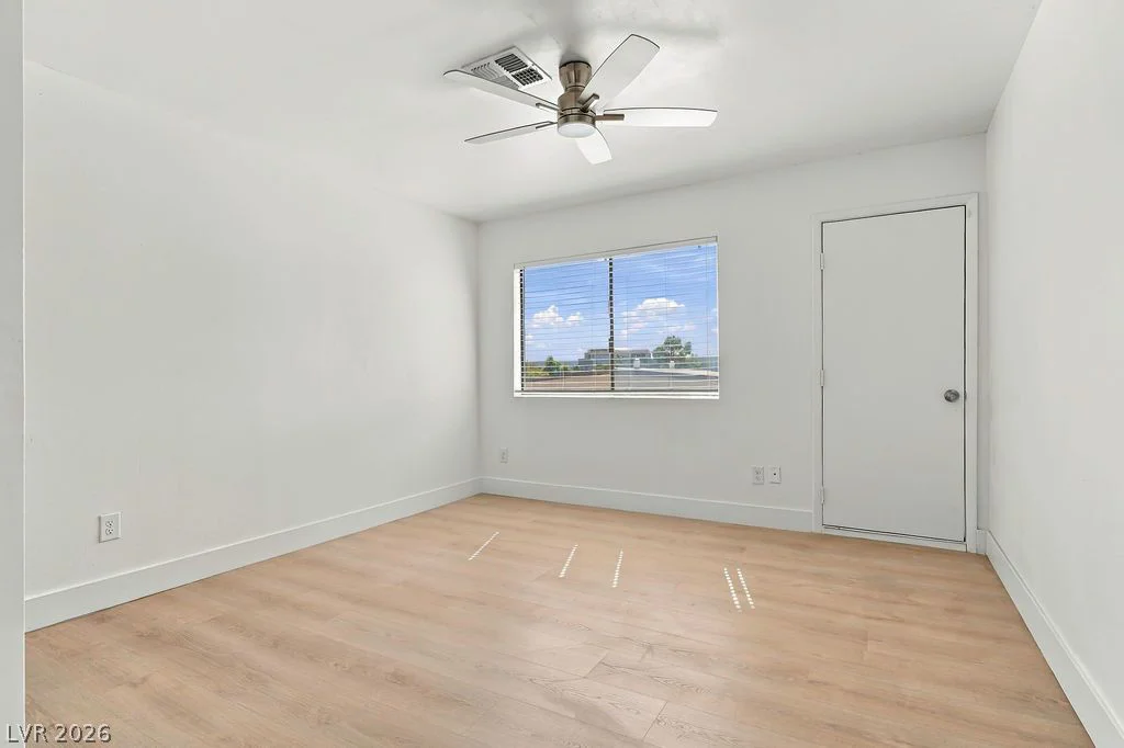 3731 Moberly, Las Vegas, NV 89139