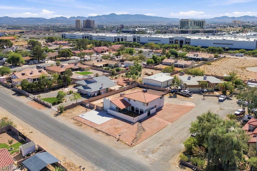 3731 Moberly, Las Vegas, NV 89139