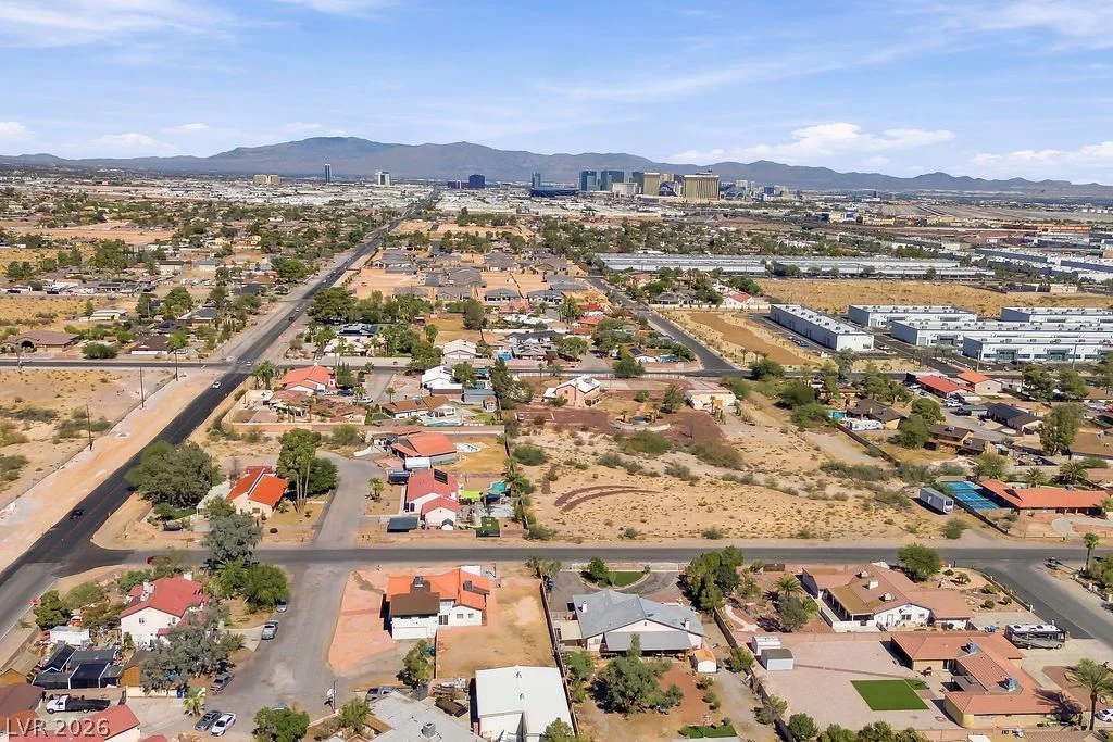 3731 Moberly, Las Vegas, NV 89139