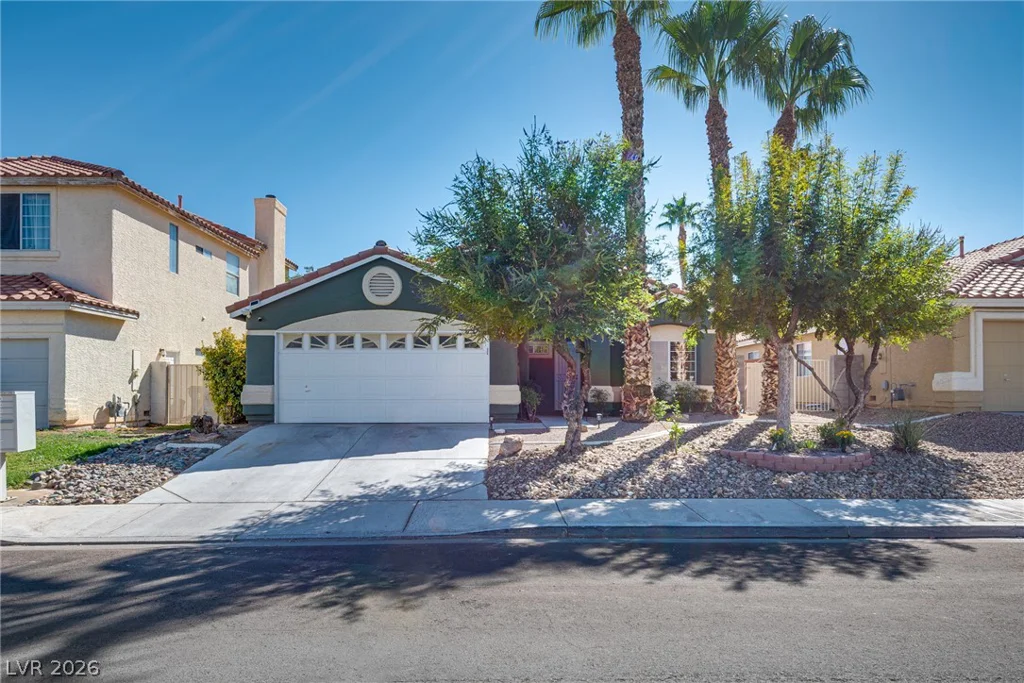 7229 Chic, Las Vegas, NV 89129