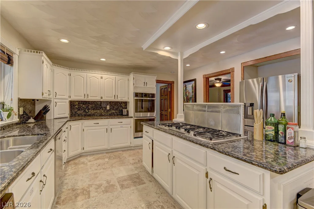 3380 Camino Gardens, Las Vegas, NV 89146