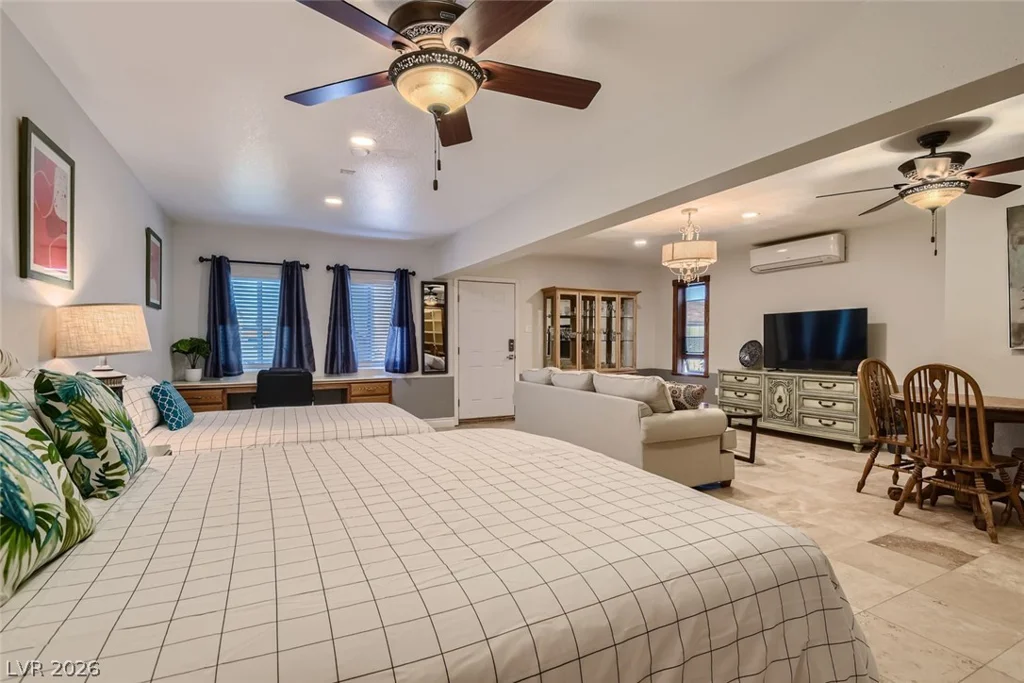 3380 Camino Gardens, Las Vegas, NV 89146