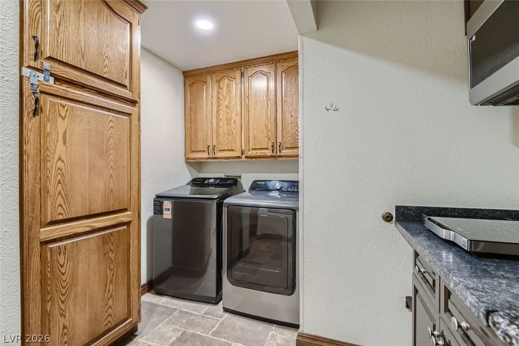 3380 Camino Gardens, Las Vegas, NV 89146