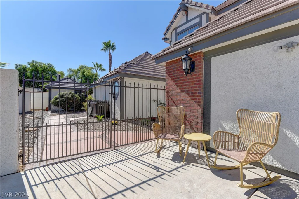 3380 Camino Gardens, Las Vegas, NV 89146