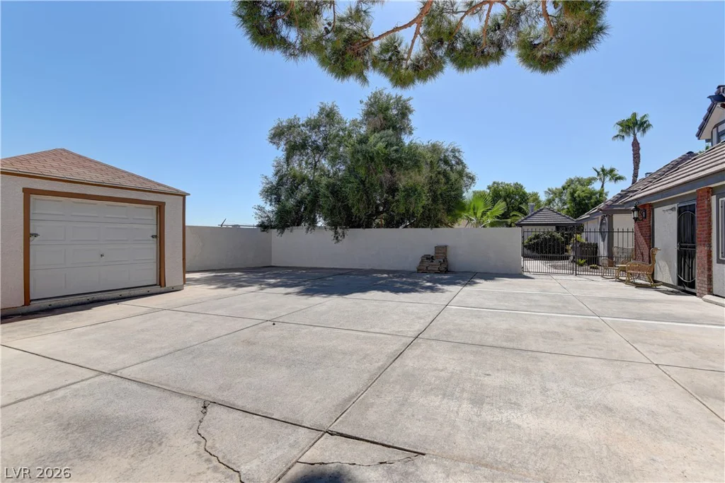 3380 Camino Gardens, Las Vegas, NV 89146