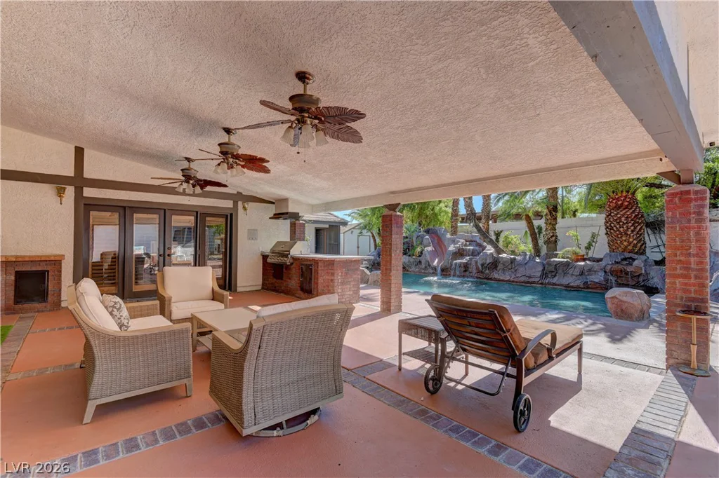 3380 Camino Gardens, Las Vegas, NV 89146