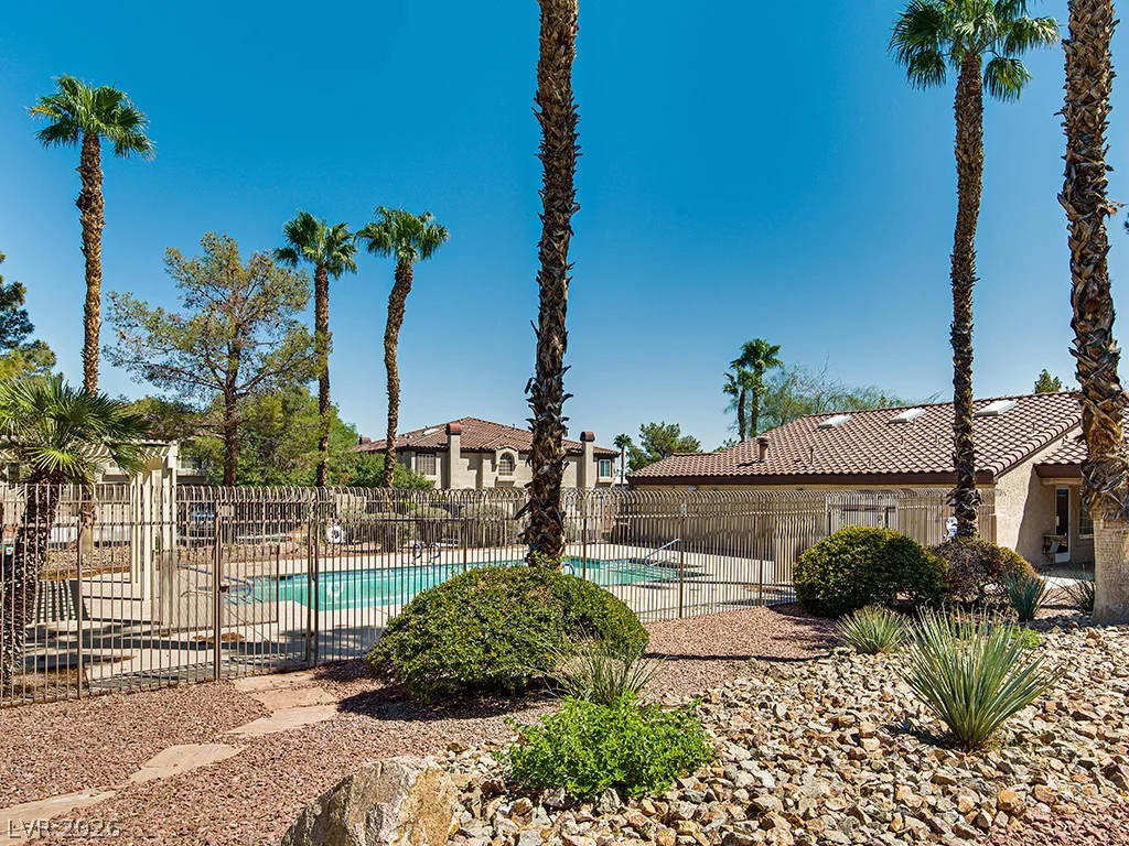 2608 Twin Pines, Henderson, NV 89074