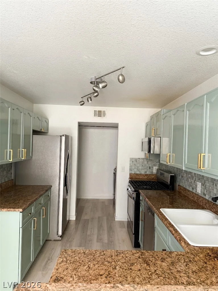 2608 Twin Pines, Henderson, NV 89074