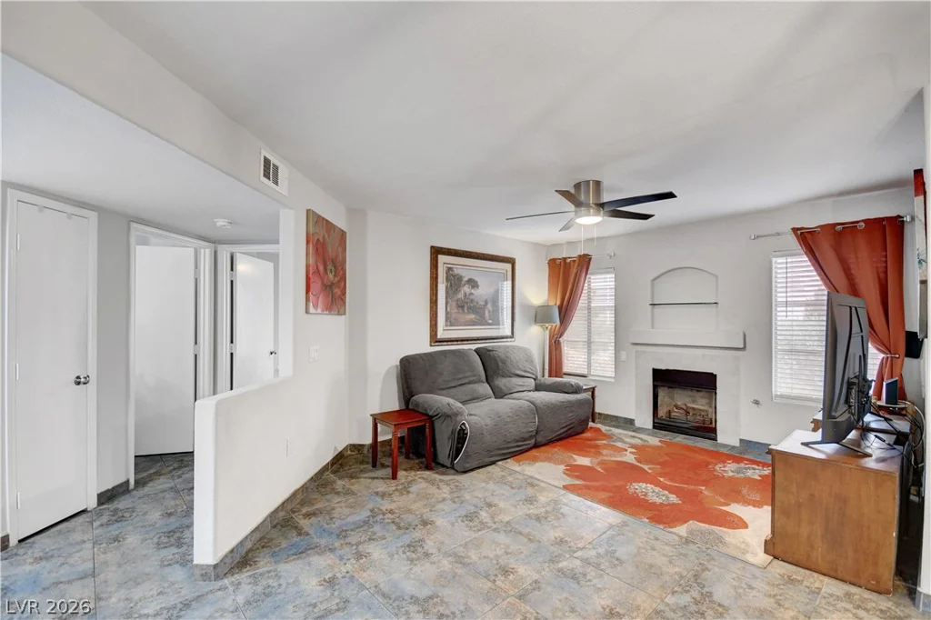 4555 Sahara, Las Vegas, NV 89104
