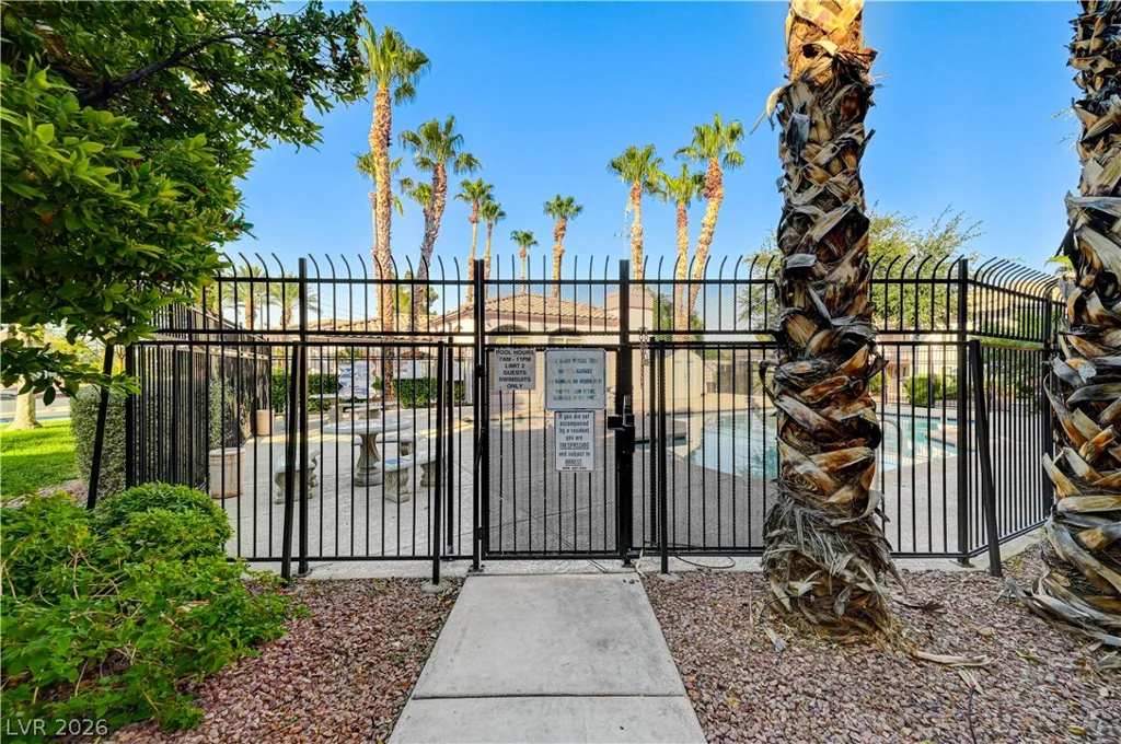 4555 Sahara, Las Vegas, NV 89104