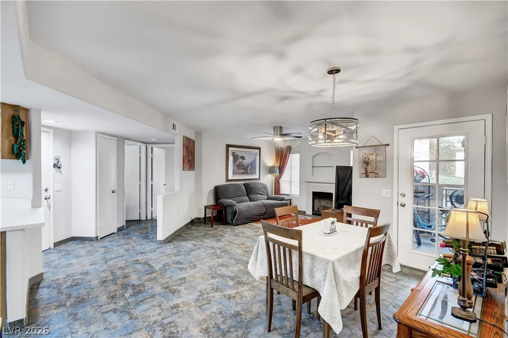 4555 Sahara, Las Vegas, NV 89104