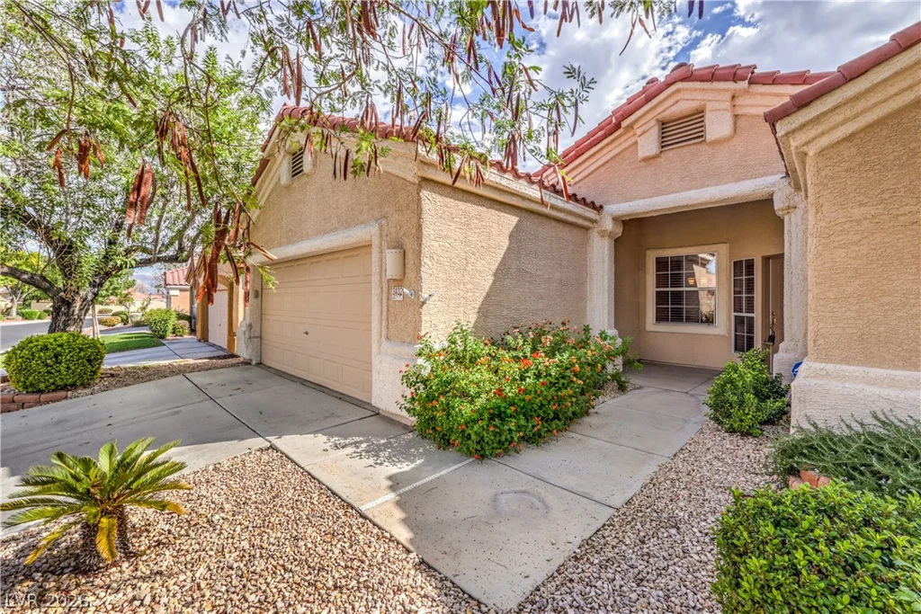 3432 Coconino, Las Vegas, NV 89129