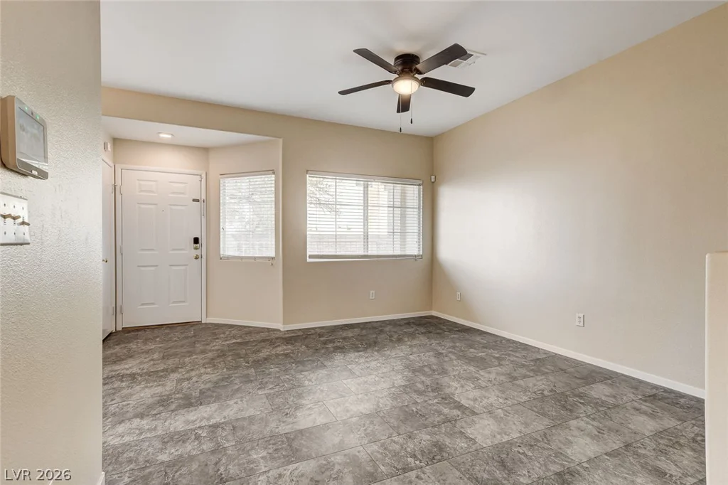 1302 Dusty Creek, Las Vegas, NV 89128