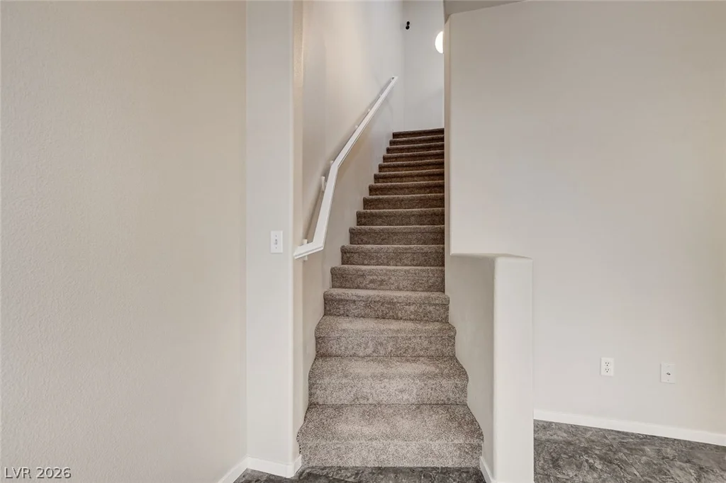 1302 Dusty Creek, Las Vegas, NV 89128