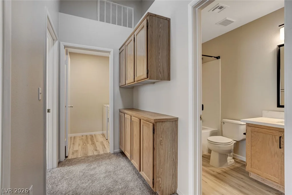 1302 Dusty Creek, Las Vegas, NV 89128