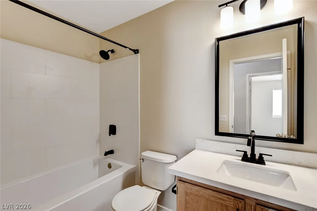 1302 Dusty Creek, Las Vegas, NV 89128