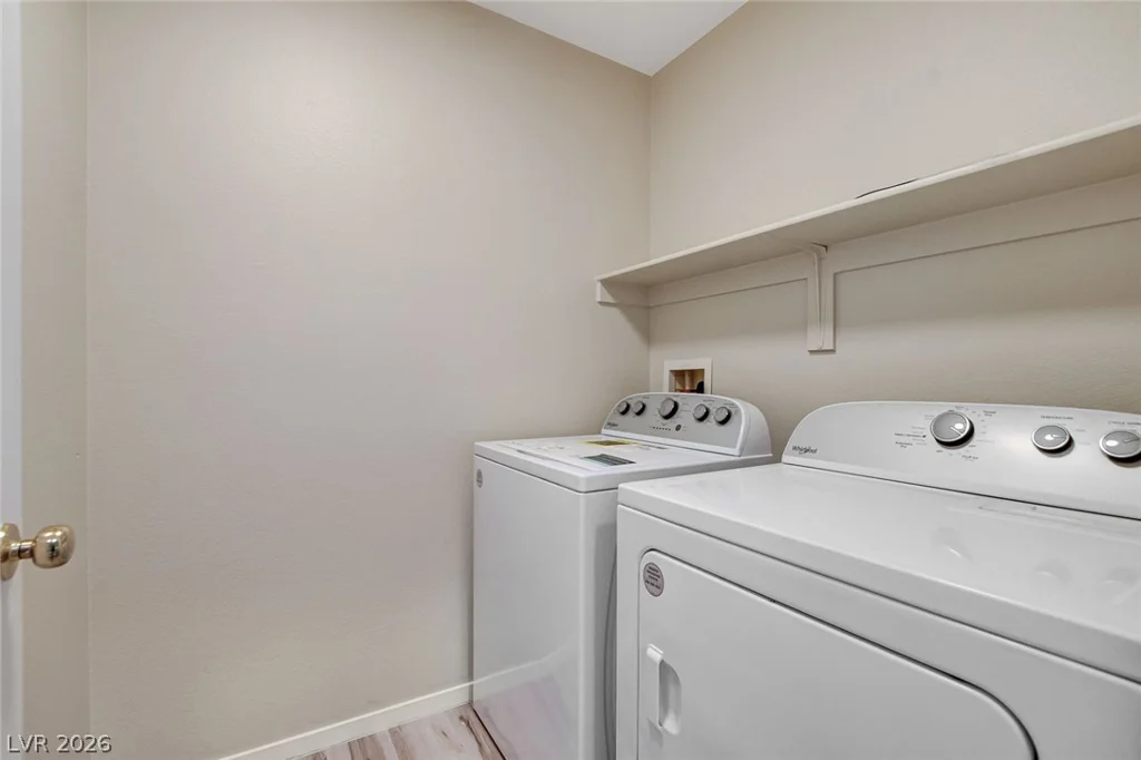 1302 Dusty Creek, Las Vegas, NV 89128