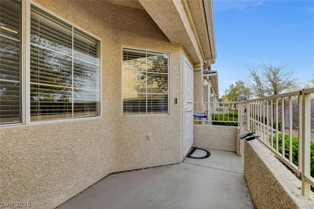 1302 Dusty Creek, Las Vegas, NV 89128
