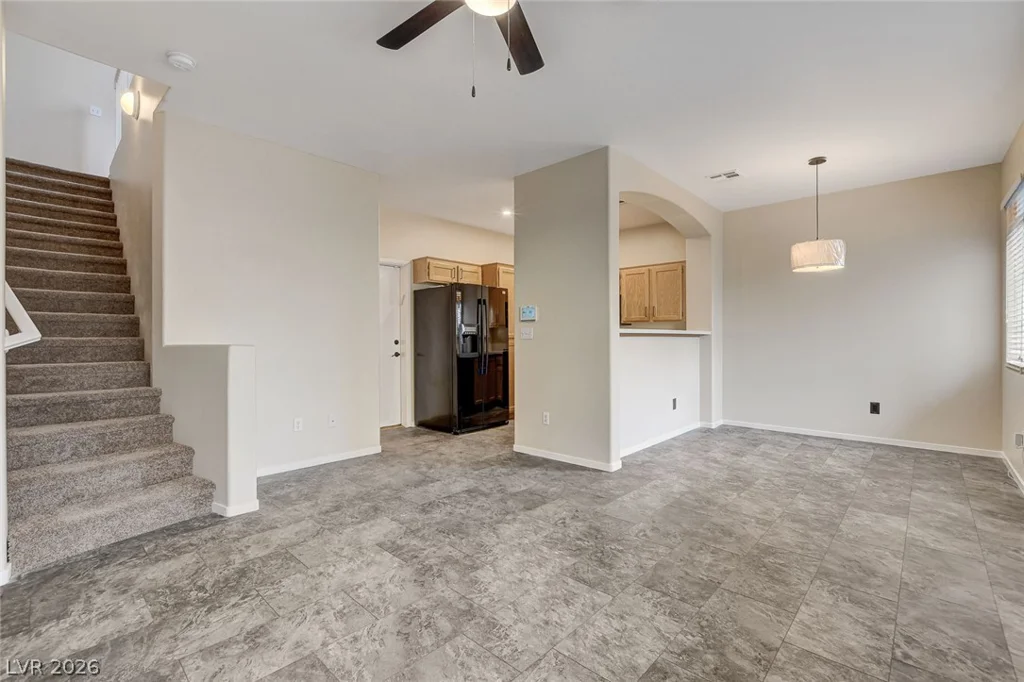 1302 Dusty Creek, Las Vegas, NV 89128