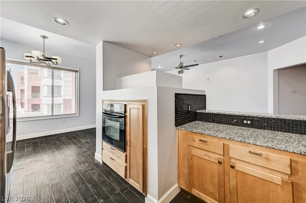 75 Agate, Las Vegas, NV 89123