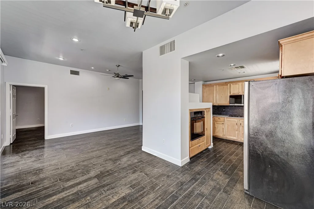 75 Agate, Las Vegas, NV 89123