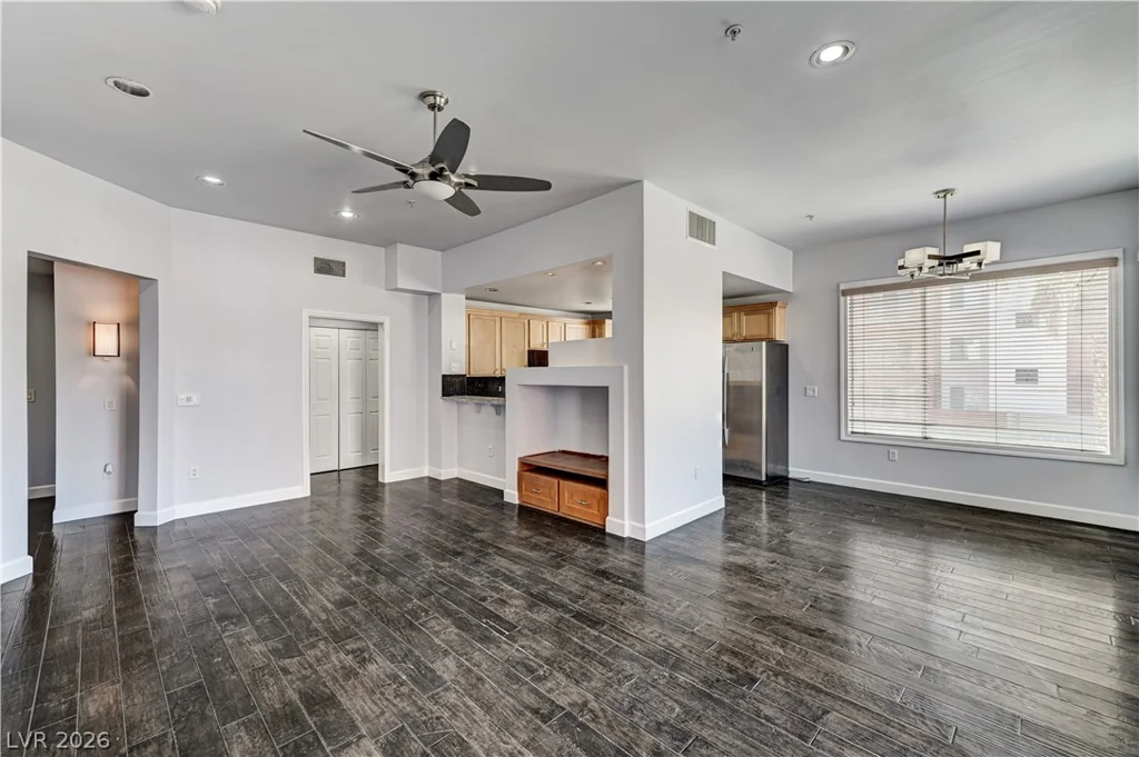 75 Agate, Las Vegas, NV 89123