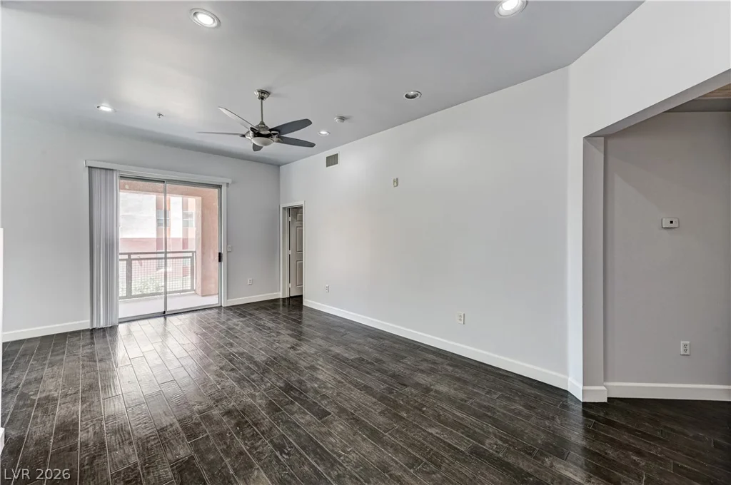75 Agate, Las Vegas, NV 89123