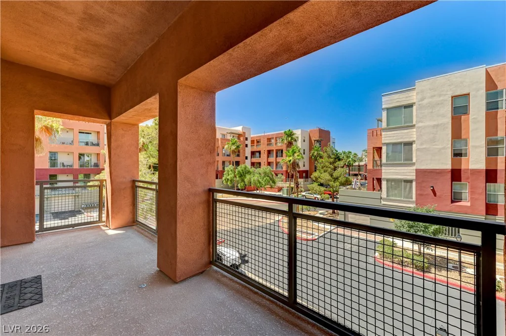 75 Agate, Las Vegas, NV 89123