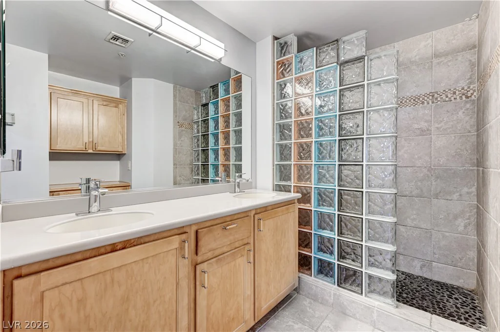 75 Agate, Las Vegas, NV 89123